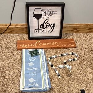 Decor bundle for the holidays